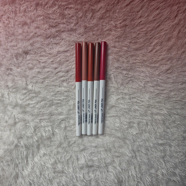 Lápiz de labios retráctil